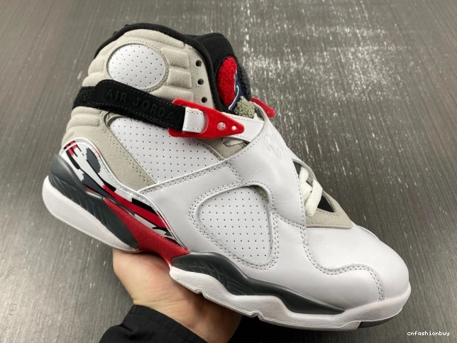 Bunny 8 Retro (2013) Bugs Air Jordan 305381-103 0819